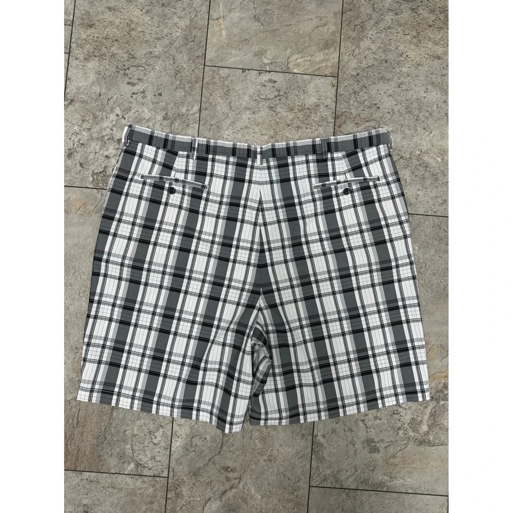 Mens Haggar Plaid Shorts Size 46 Stretch Waistband